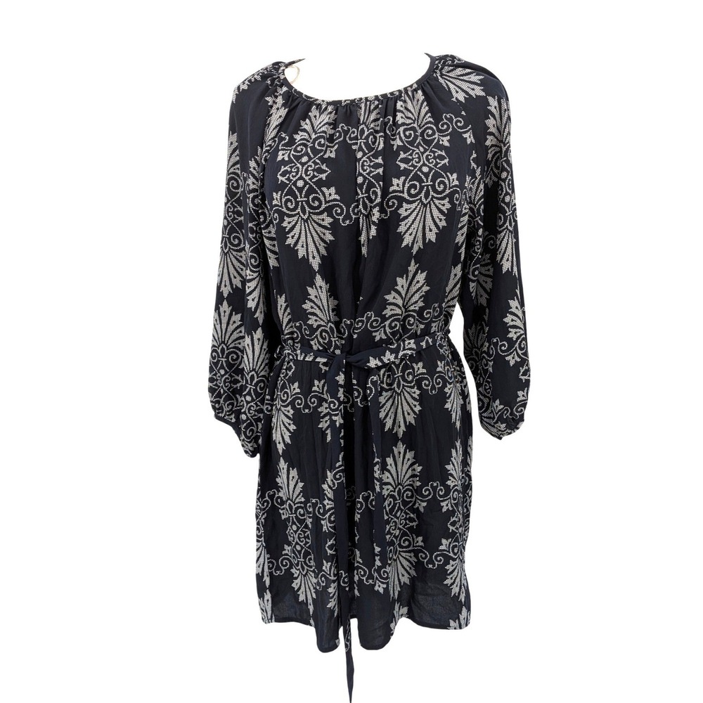 Forever 21 Black White Floral Print Long‎ Sleeve Tie Waist Dress